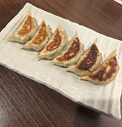 ギョーザ